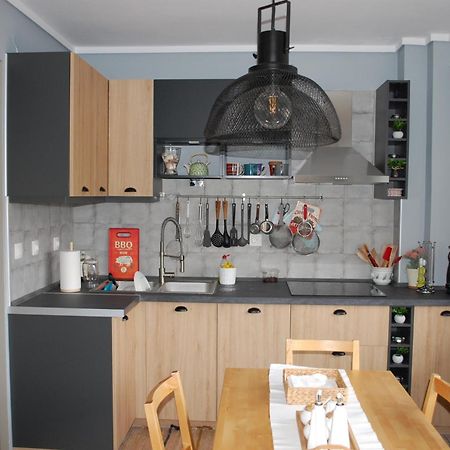 Peraía Cosy Home Boutique Apartment מראה חיצוני תמונה