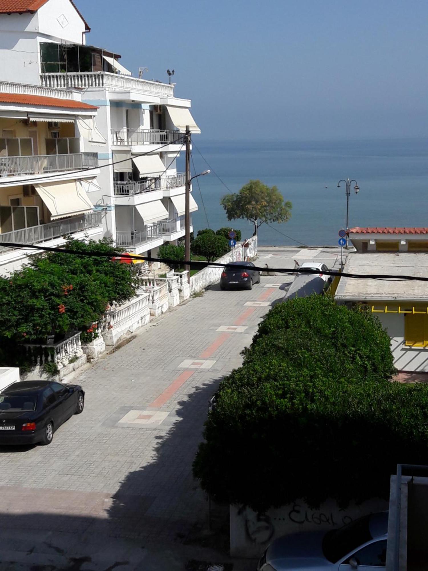 Peraía Cosy Home Boutique Apartment מראה חיצוני תמונה