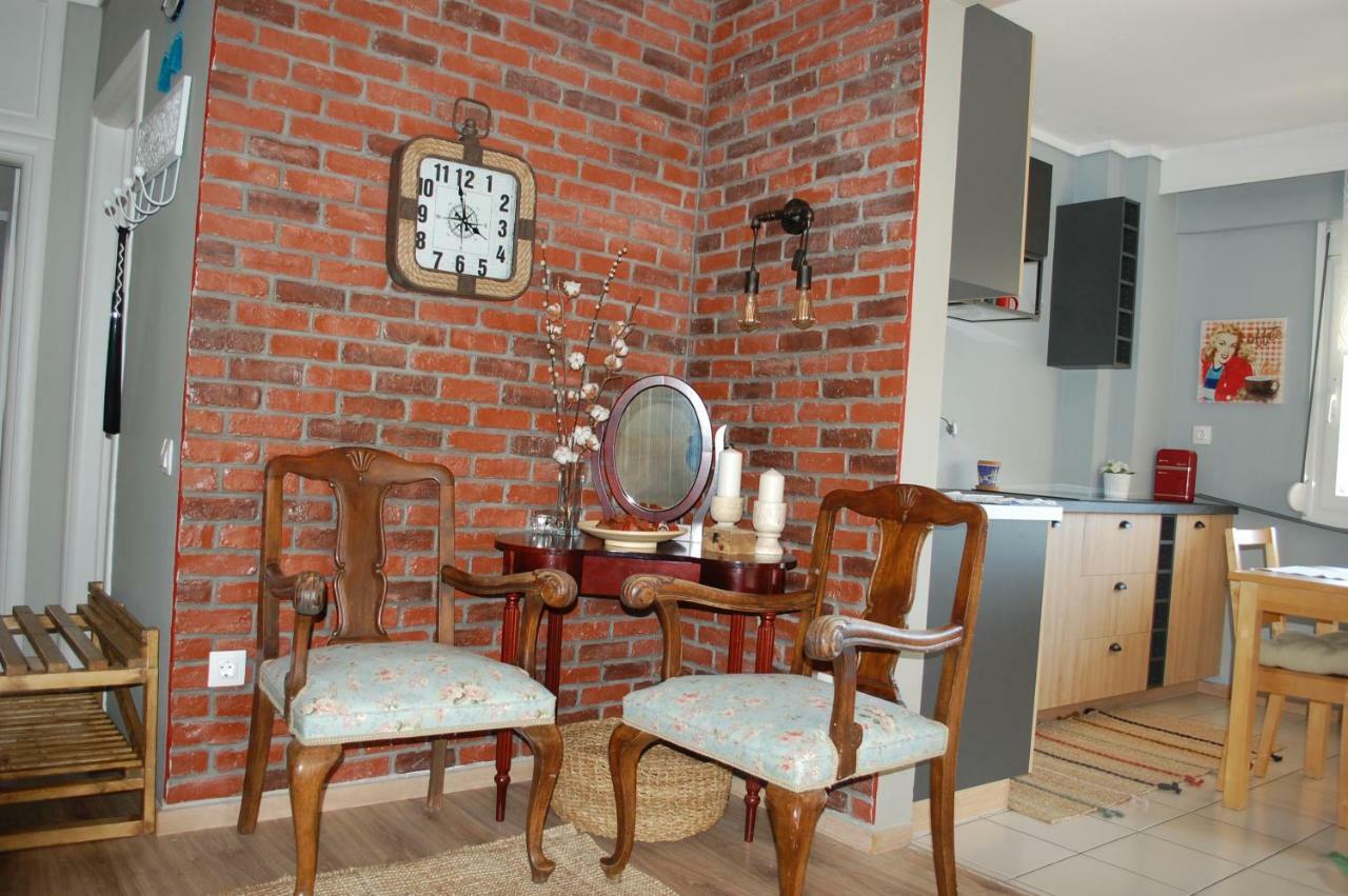 Peraía Cosy Home Boutique Apartment מראה חיצוני תמונה