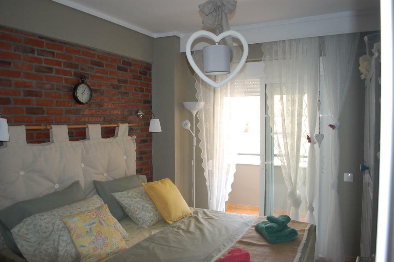 Peraía Cosy Home Boutique Apartment מראה חיצוני תמונה