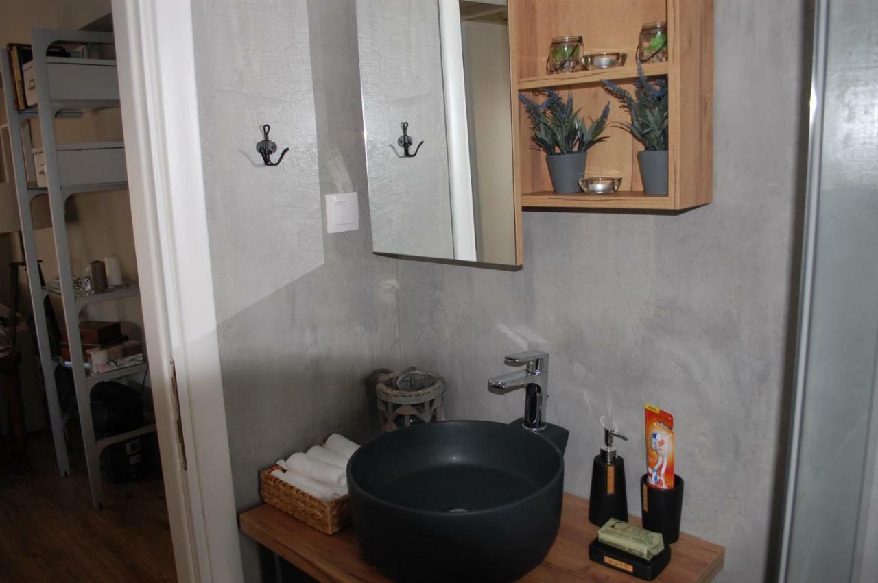Peraía Cosy Home Boutique Apartment מראה חיצוני תמונה