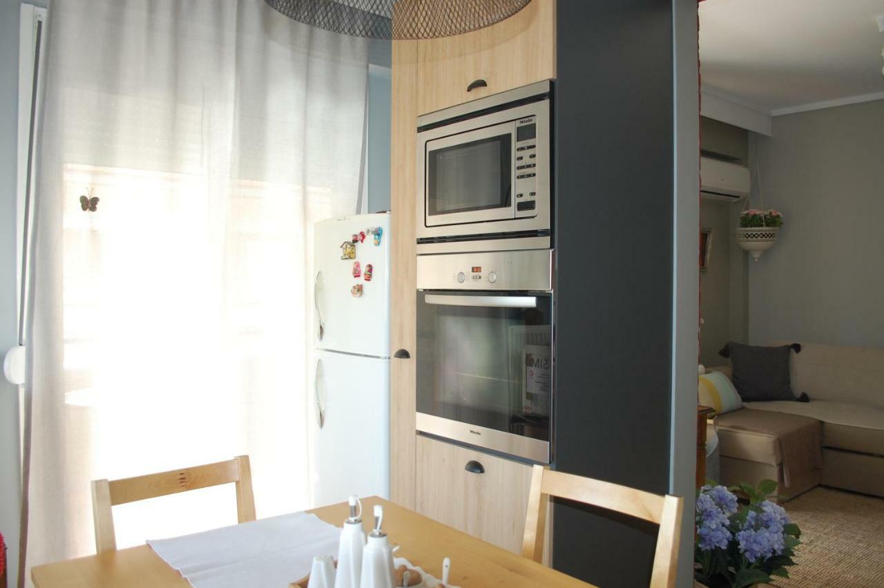 Peraía Cosy Home Boutique Apartment מראה חיצוני תמונה